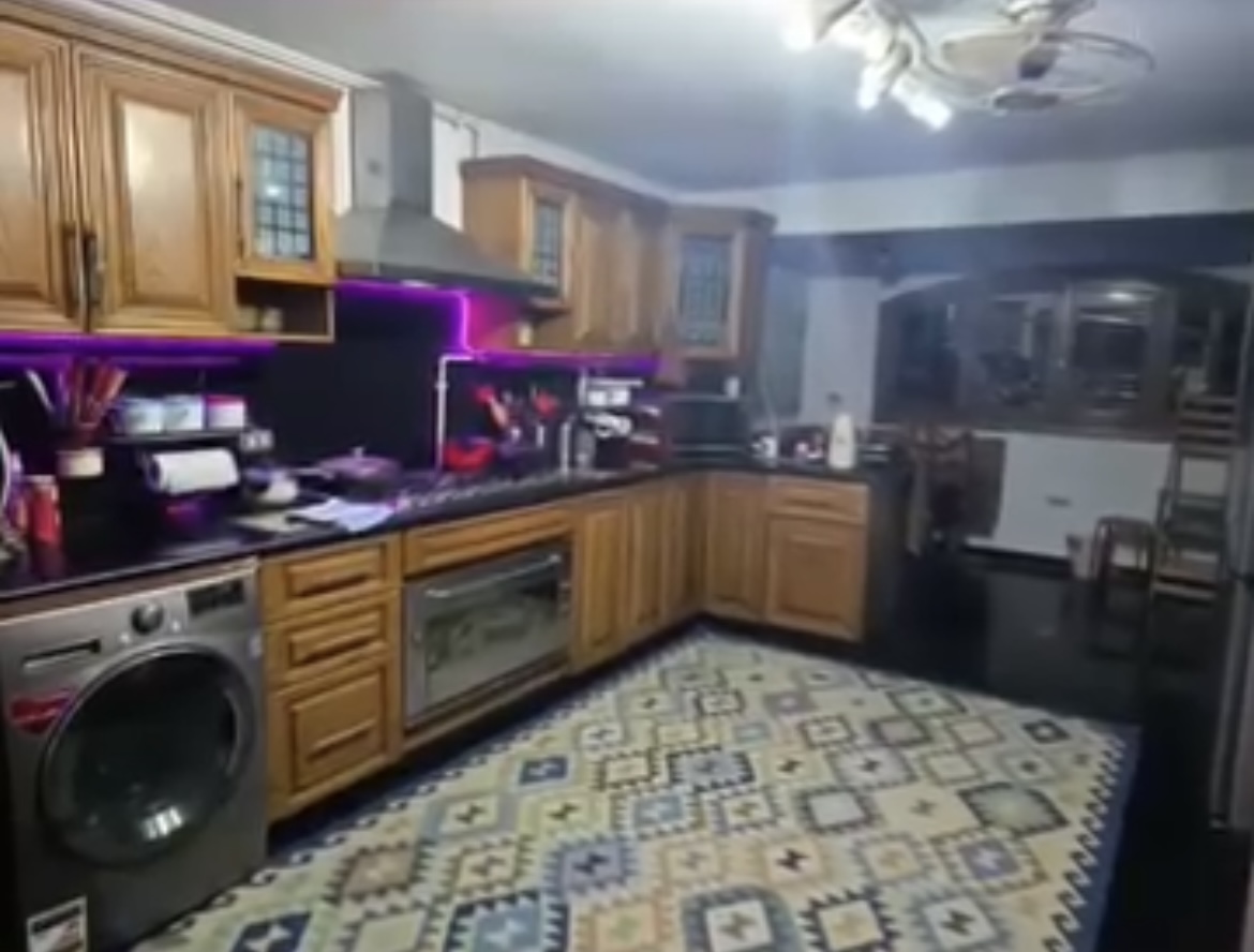 مصغّر 4